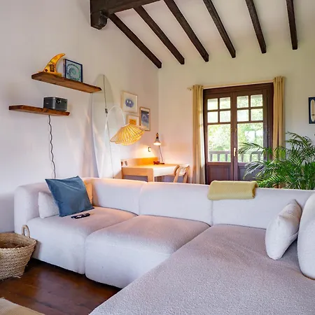 Casa Ohana, A 5 Min De Comillas * Rioturbio